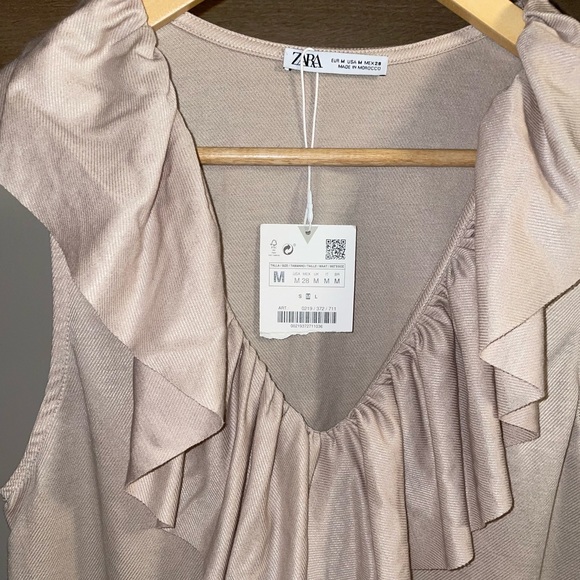 Zara dress - Picture 2 of 5